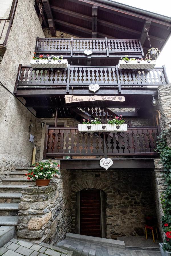 Maison La Bagne อาออสตา ภายนอก รูปภาพ